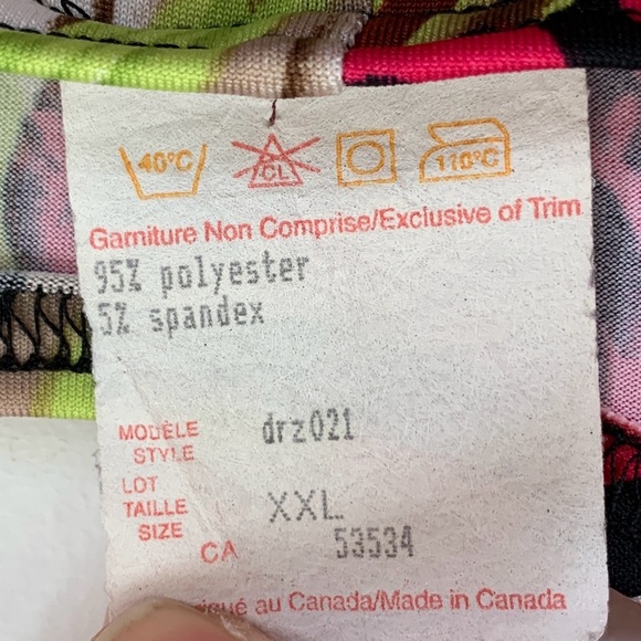 Zooni Design Dress Size XXL Black Red Floral Flowy Travel Vacation Stretch Plus - Picture 8 of 9